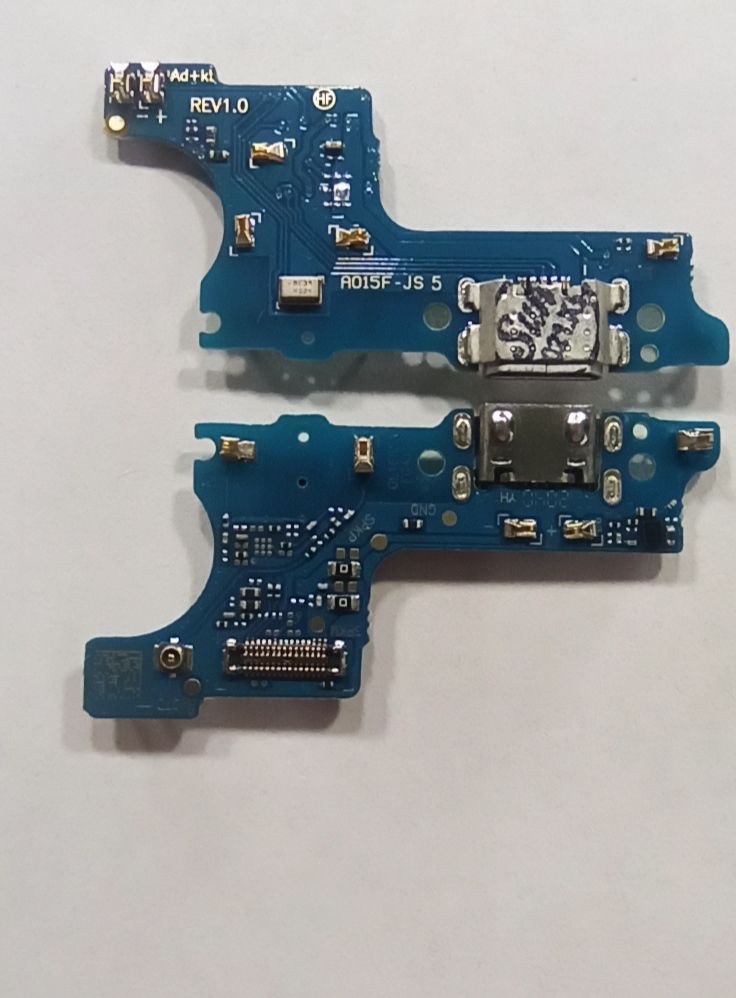 Шлейф для Samsung A015F/M015 (A01/M01) плата системный разъем/микрофон (широкий коннектор)