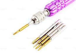 Набор отверток для iPhone BAKU BK-7275-B (5 насадокT4 T5 T6 звездочка 0.8 крестик1.5)