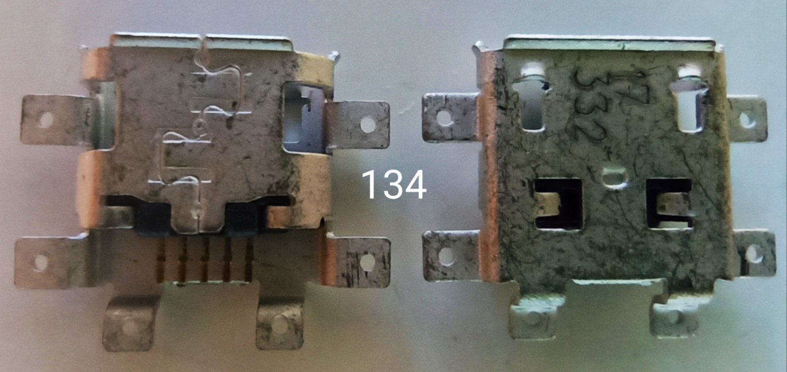 Разъем №134 Micro USB для Motorola V8