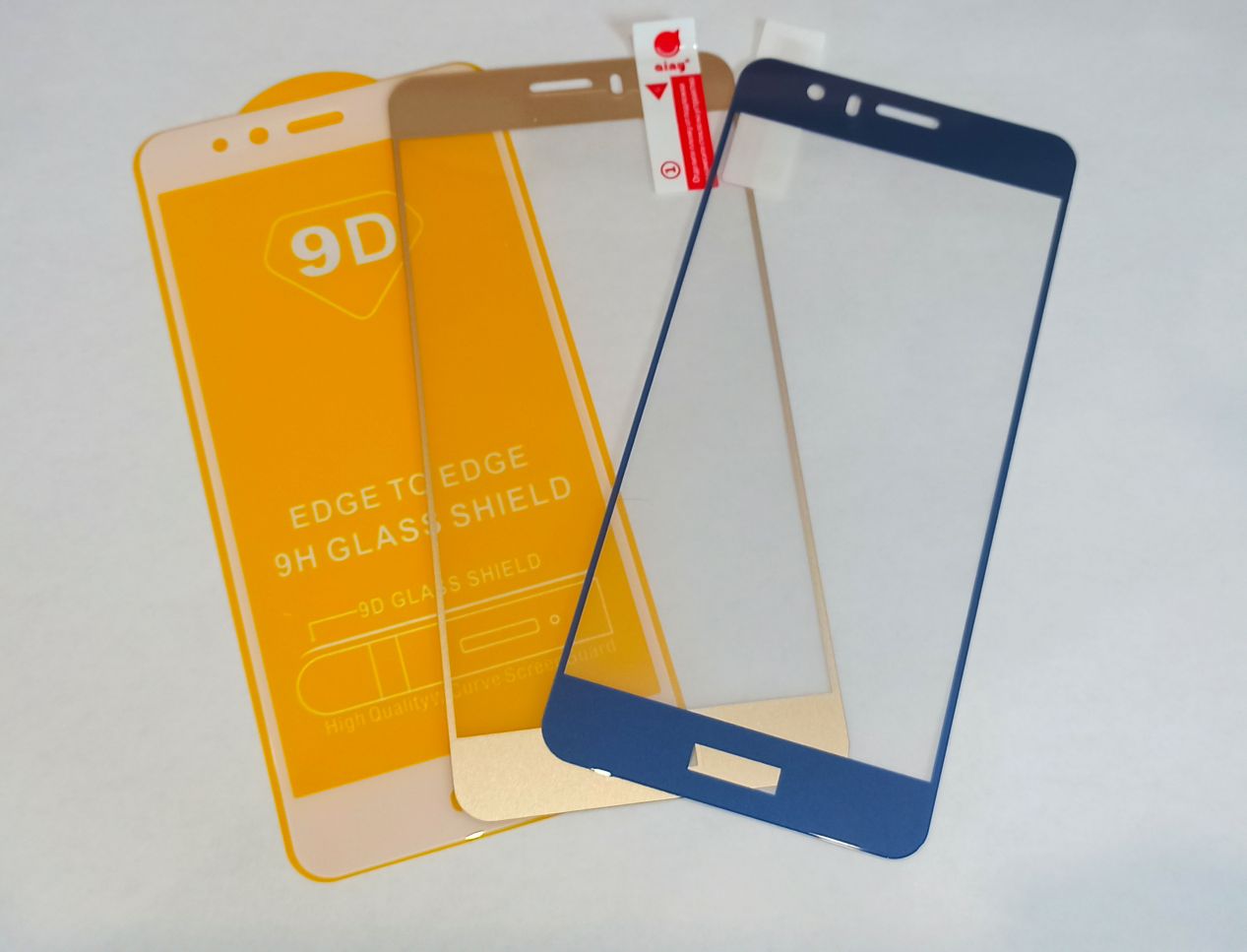 Защитное стекло для Huawei Honor 8 золотое (полное покрытие)