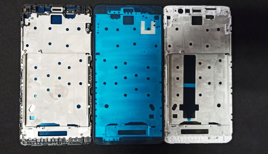 Рамка дисплея для Xiaomi Redmi Note 3/ Redmi Note 3 Pro Черная