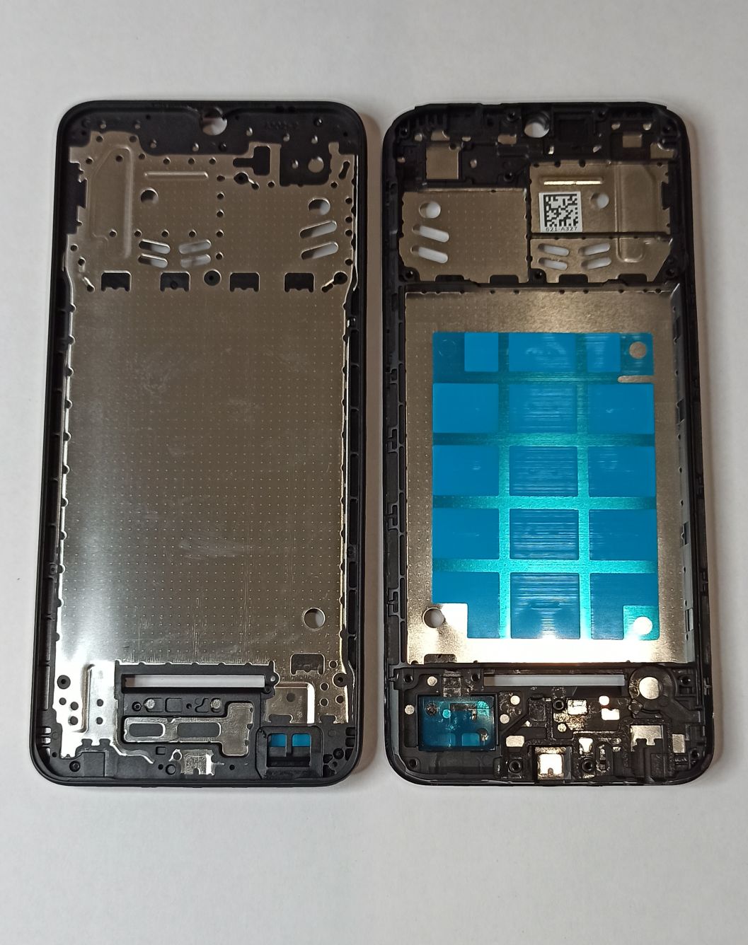 Рамка дисплея для Samsung A032F (A03 Core) Черный