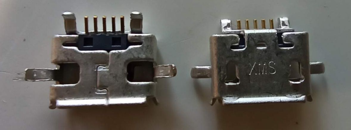 Разъем №144 Micro USB для HTC 8X