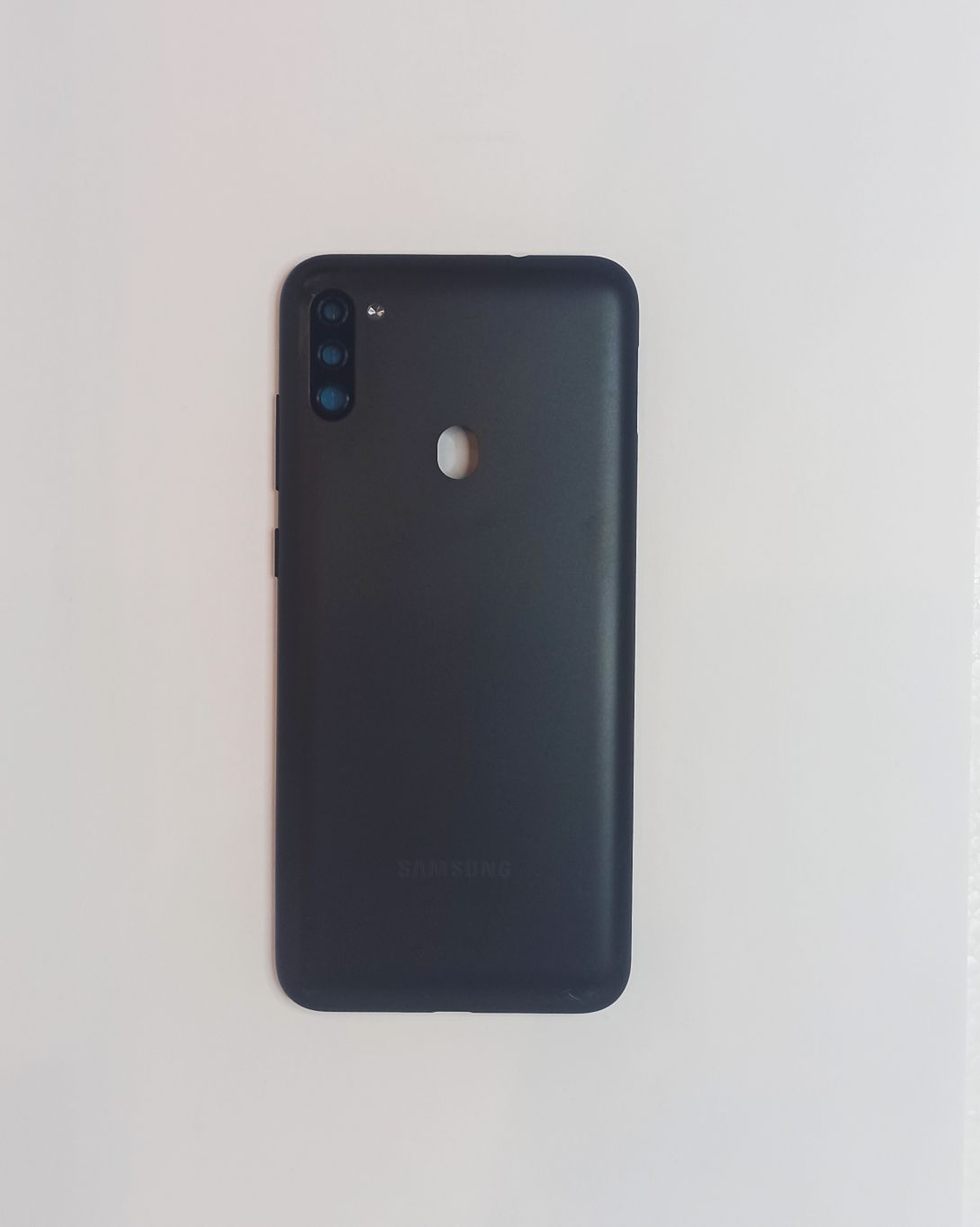 Задняя крышка для Samsung M115F (M11) Черный  ( есть стекло камеры,вспышки.кнопки )