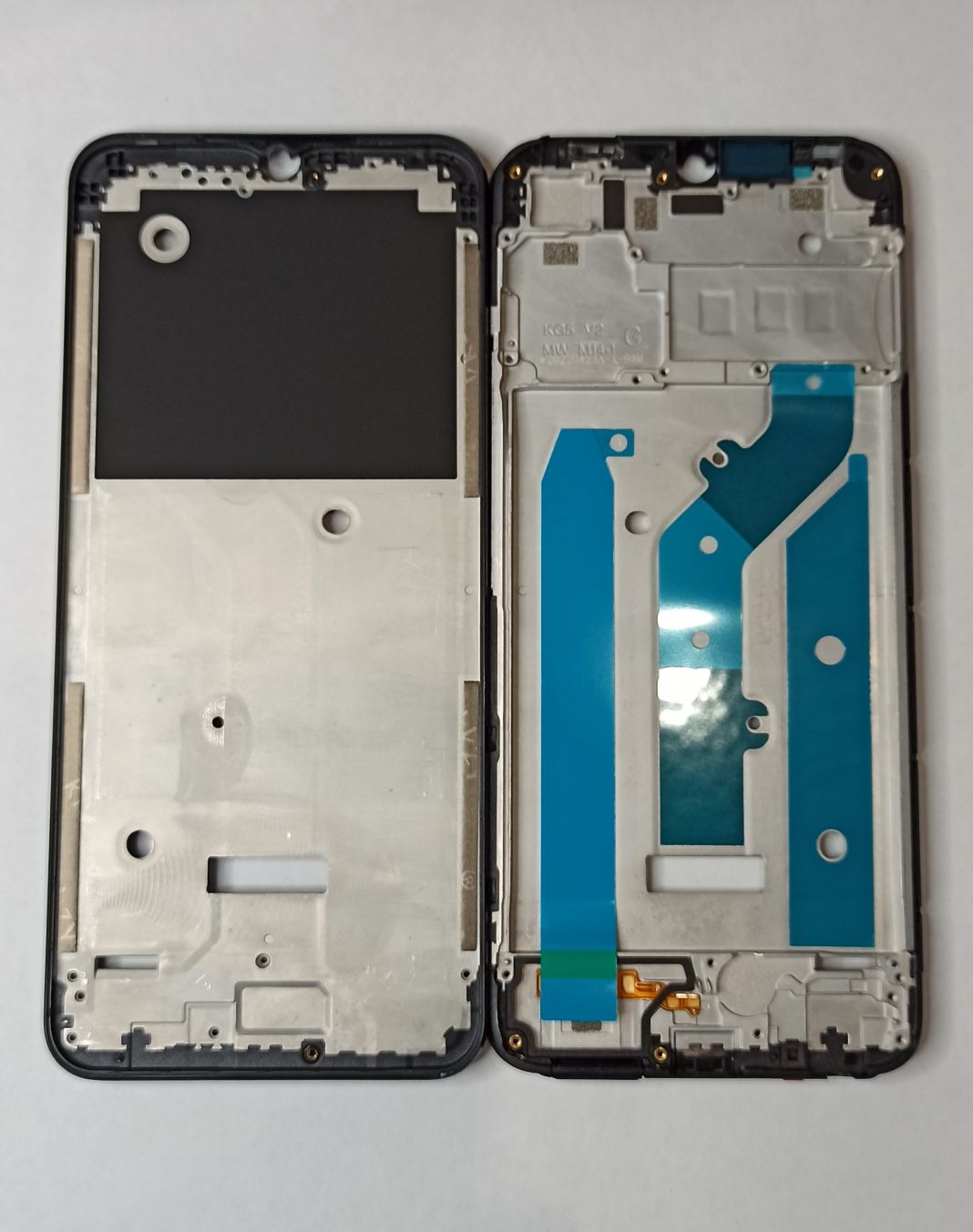 Рамка дисплея для Tecno Spark 8C/Go 2022 Черный