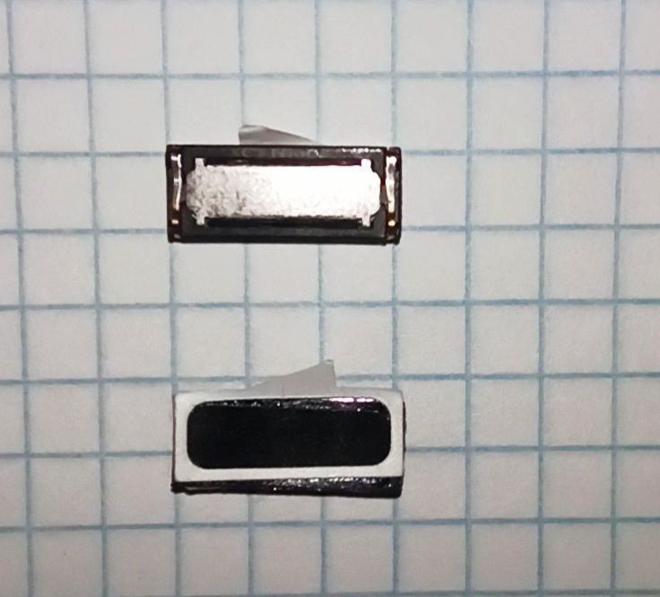 Динамик универсальный 15х6мм на лапках №54