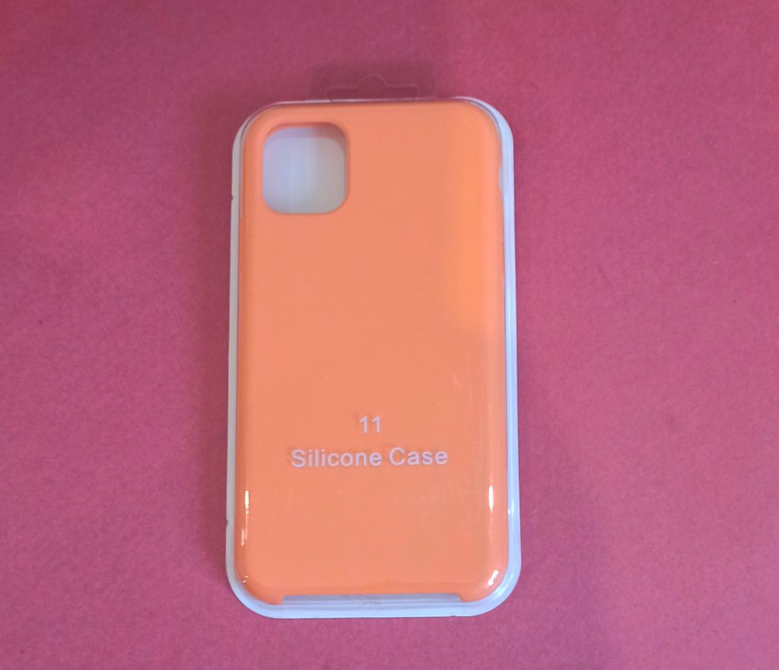 Накладка задняя для APPLE iPhone 15 Pro Max (6.7), Soft Touch, MagSafe, цвет: красный, тёмный