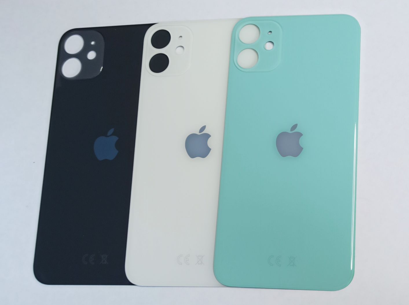 Задняя крышка для iPhone 11 зелёный (стекло, монолит, широкий вырез под камеру, логотип) – OR