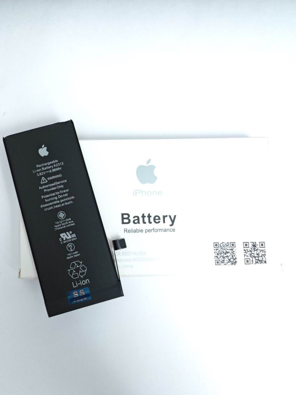 Аккумулятор для iPhone SE 2020 – Original ( бел.коробка с яблочком+ скотч АКБ )(отображает % ёмкости в настройках iPhone)