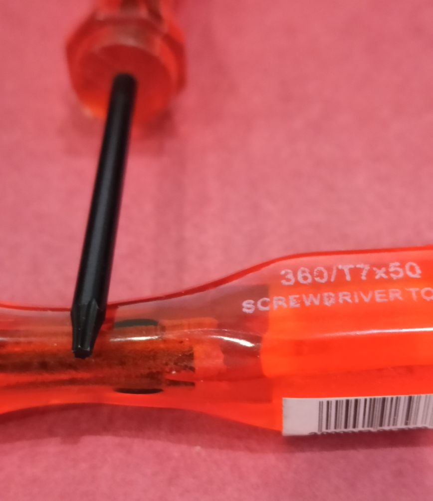 Отвертка Yaxun T7 TORX 50мм звезда