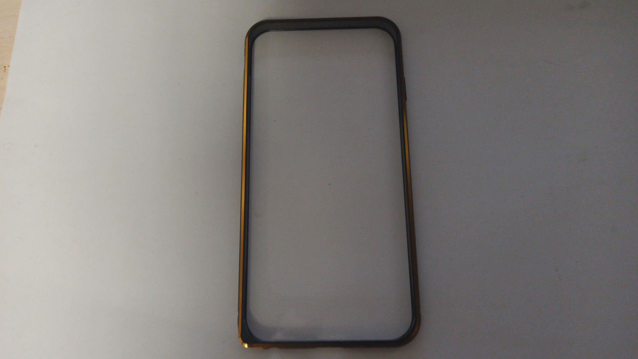 Чехол бампер iPhone 6/6S (4.7) металлический (чёрный с золотым узором)