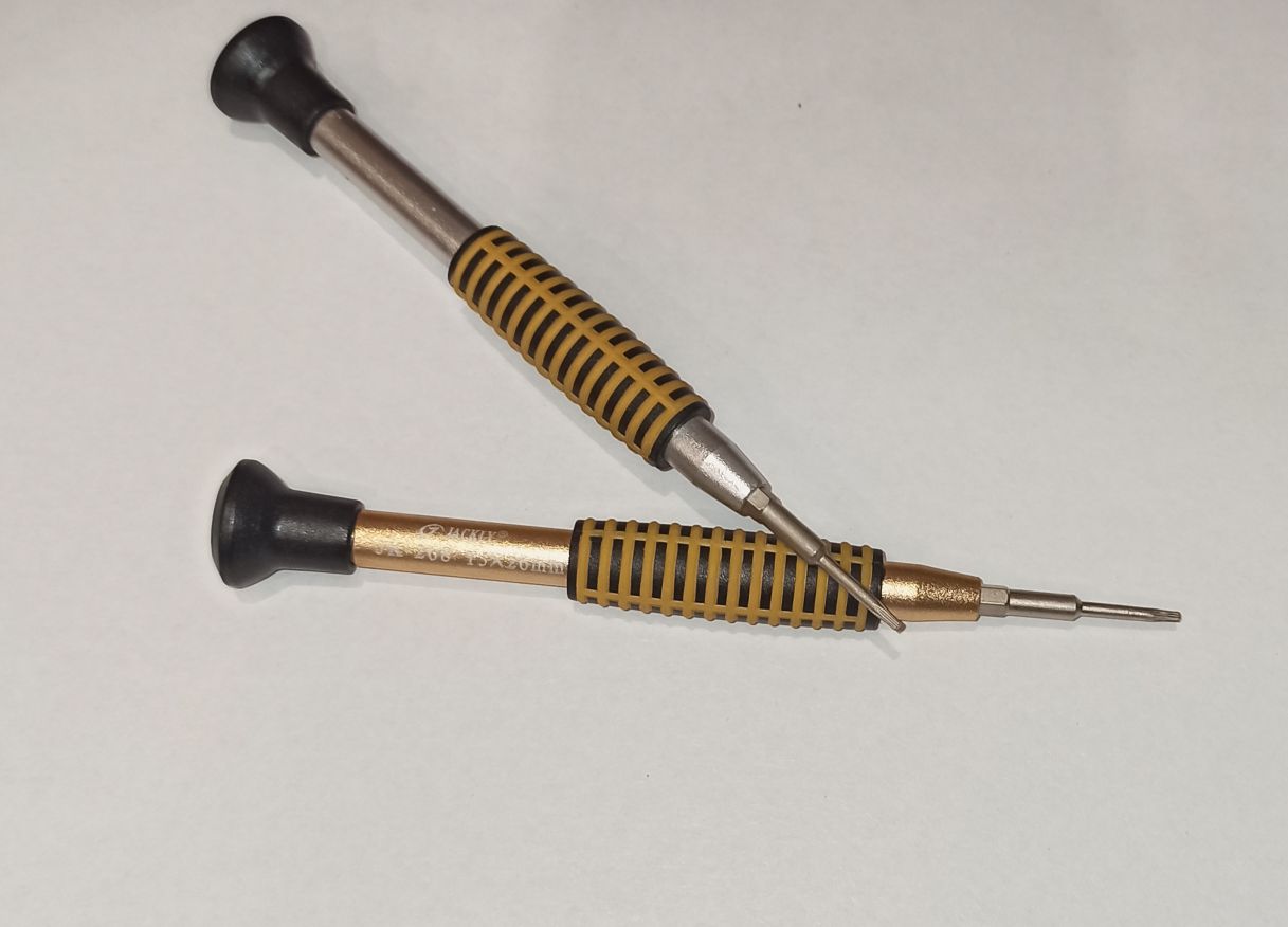 Отвертка JACKLY 268-T5 (Звездочка ) металлическая с резиновым держателем